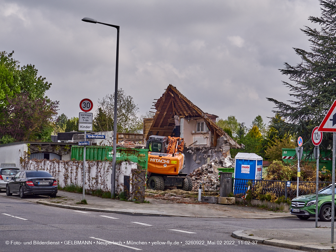 02.05.2022 - Baustelle Niederalmstraße 16